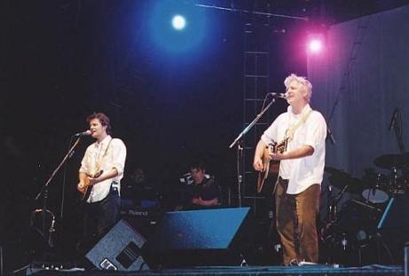 Blue Rodeo at the Stardust Picnic in 2000 - photo by Jeni Bautista