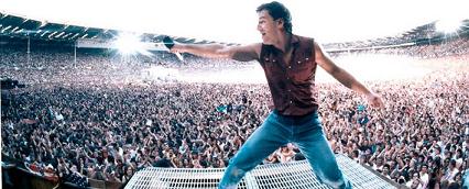 Bruce back in the day in a stadium somewheres